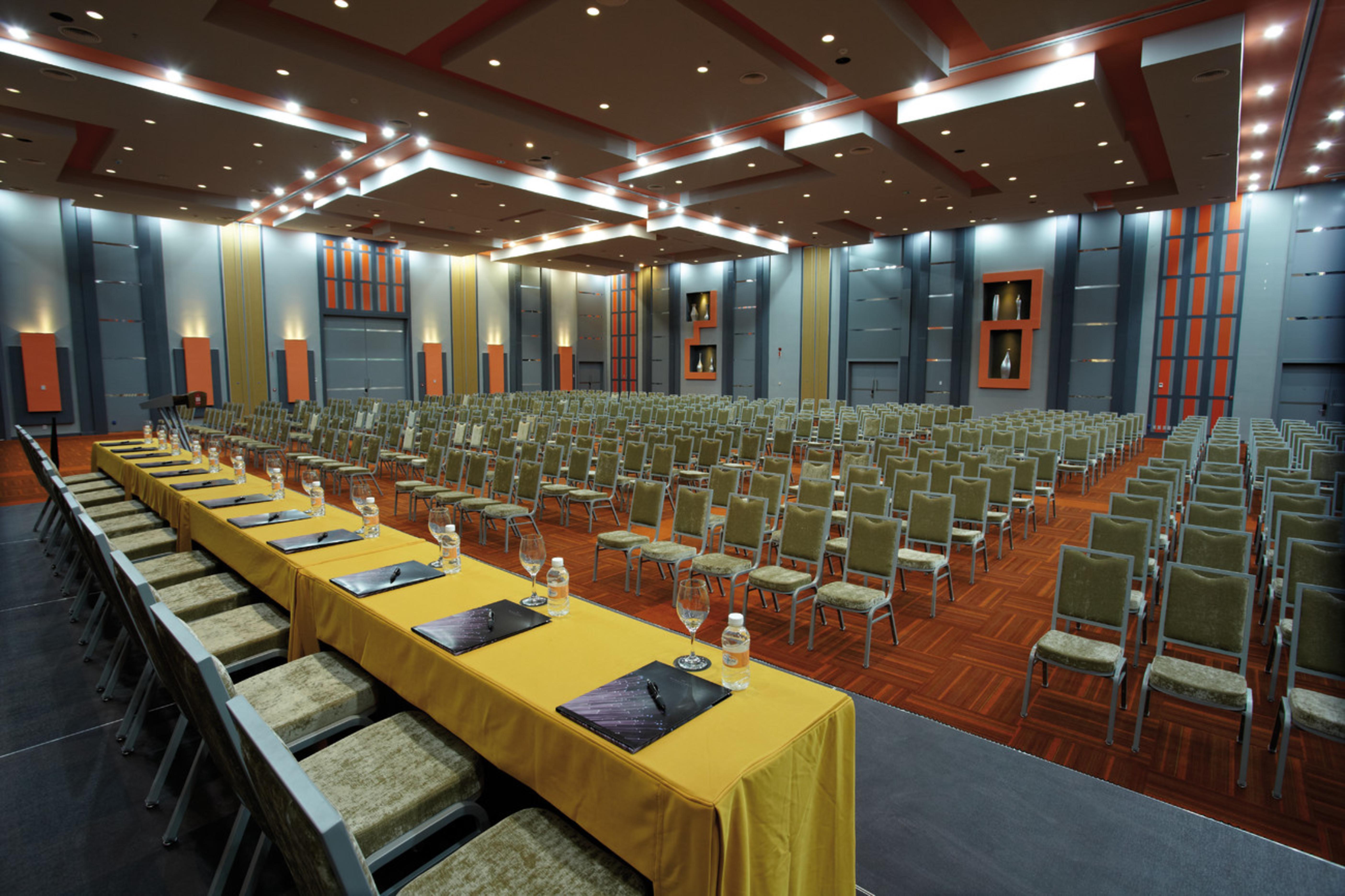 Riu Plaza Guadalajara Hotel Exterior photo
