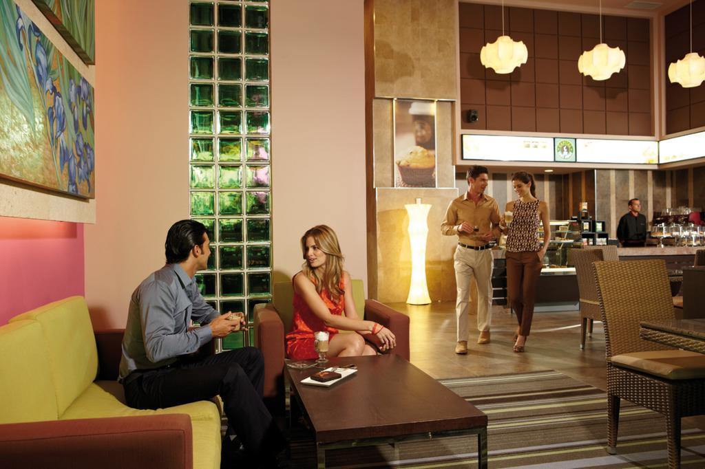 Riu Plaza Guadalajara Hotel Exterior photo